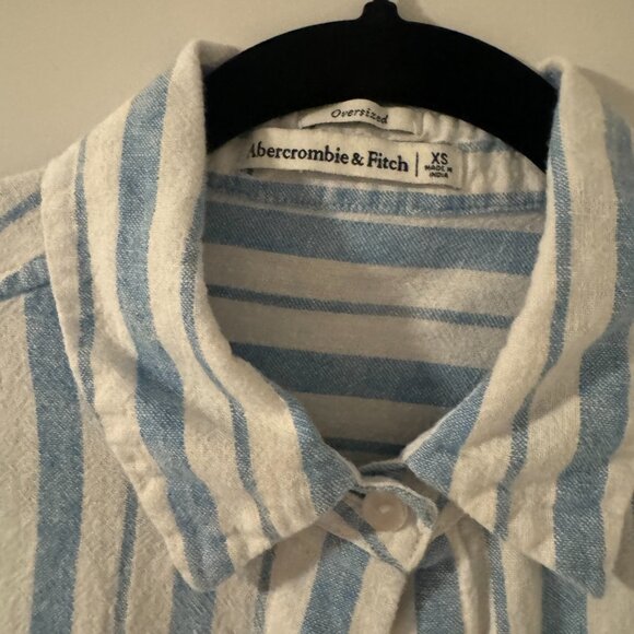 Abercrombie & Fitch | Oversized Linen Button-Up - Picture 6 of 6